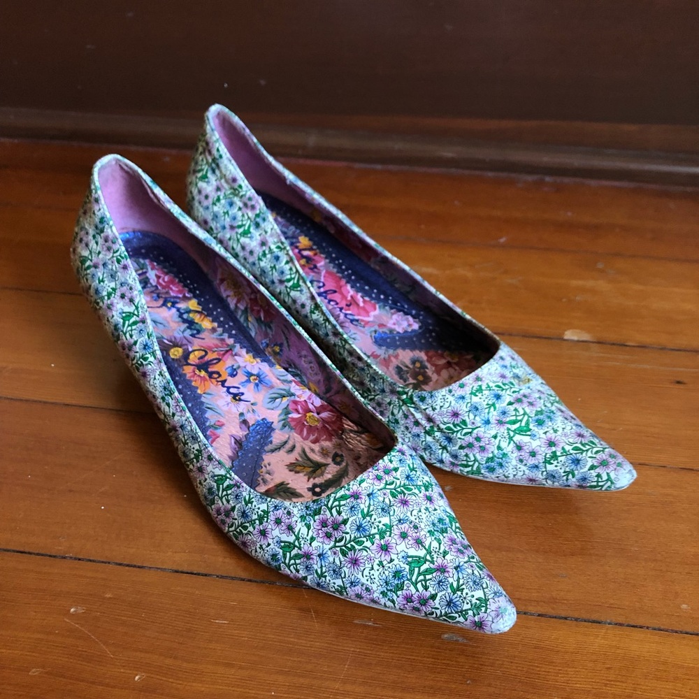 Floral Kitten Heel